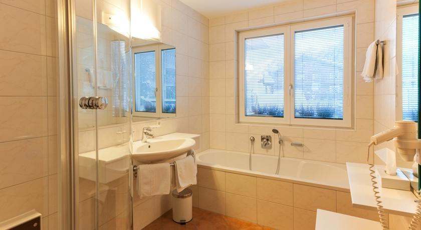 Haus Sebastian Apartman Lech am Arlberg Szoba fotó